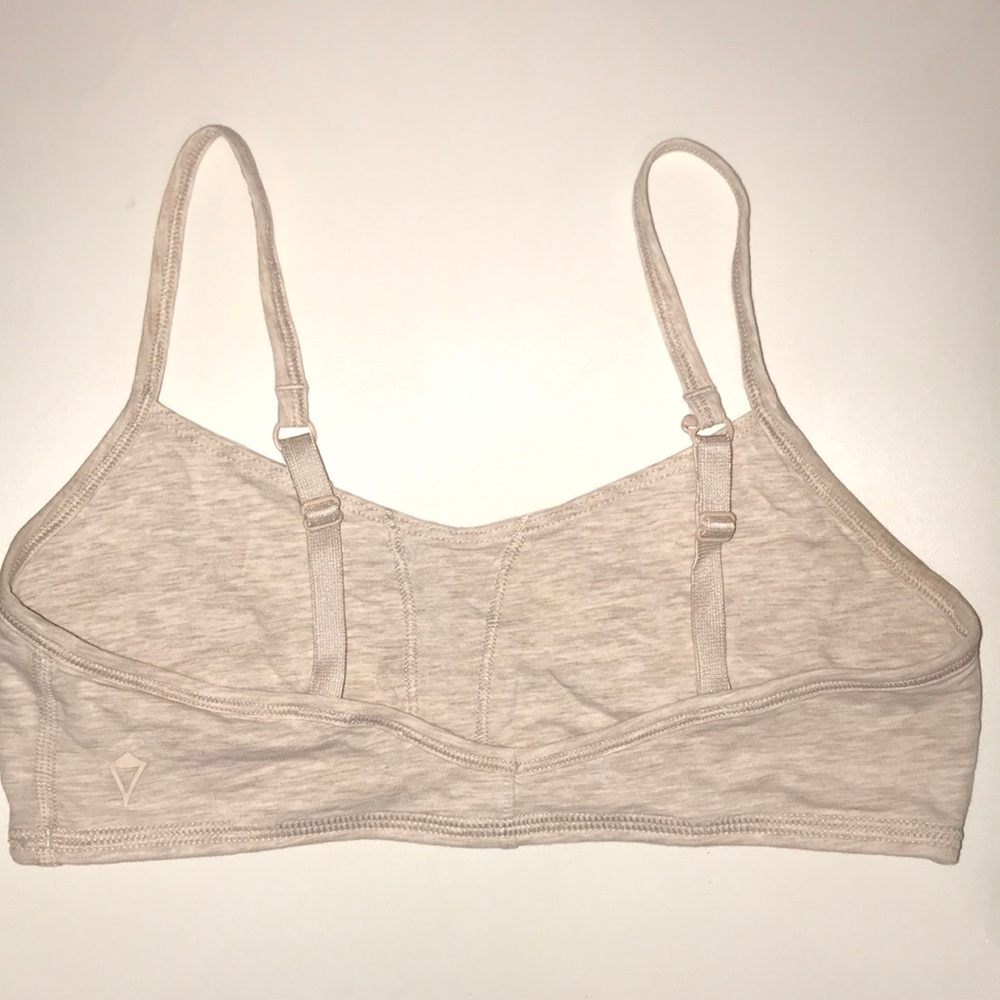 Ivivva lululemon bra size 12 girls tan color